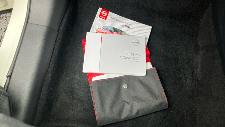 Nissan Juke 1.0 DiG-T Tekna 5dr Petrol Hatchback